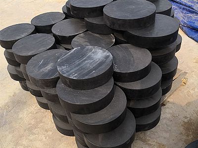 青山区板式橡胶支座由若干层橡胶片与薄钢板经加压硫化